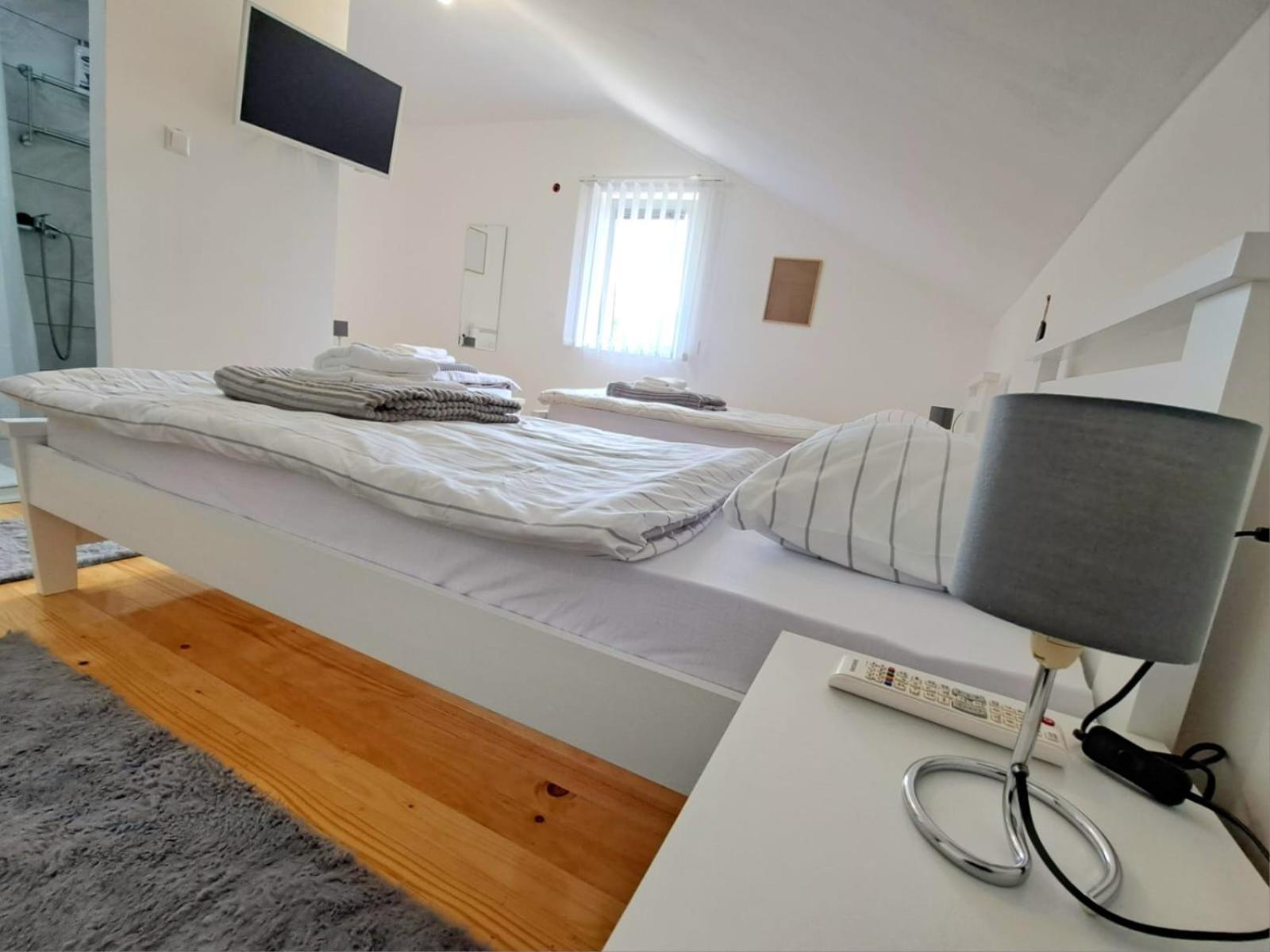 Sobe Zizi Bed and Breakfast Jajce Buitenkant foto